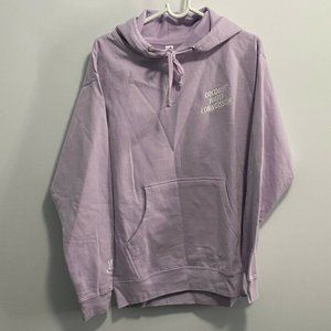 Coconut Water Connoisseur Lavender Sweater Size‎ M